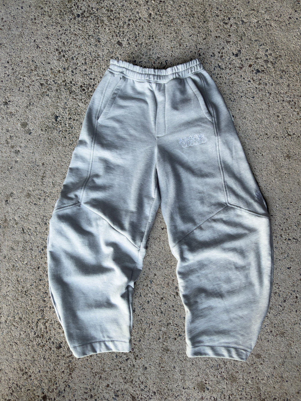 Pantalón Gris C-90